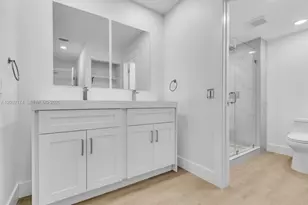 8535 Casa Del Lago, Boca Raton, FL 33433 - Photo 16