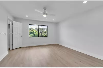 8535 Casa Del Lago #F, Boca Raton, FL 33433 - Photo 10