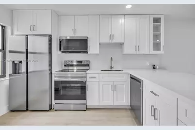 8535 Casa Del Lago #F, Boca Raton, FL 33433 - Photo 4