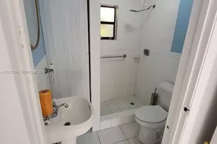 1348 NE 176th St, North Miami Beach, FL 33162 - Photo 12