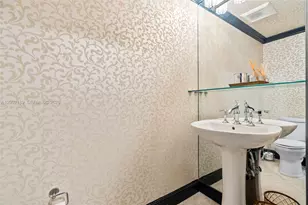 21050 Point Pl, Aventura, FL 33180 - Photo 26