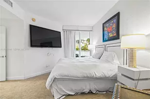 21050 Point Pl, Aventura, FL 33180 - Photo 32