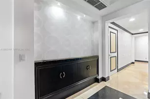 21050 Point Pl, Aventura, FL 33180 - Photo 4