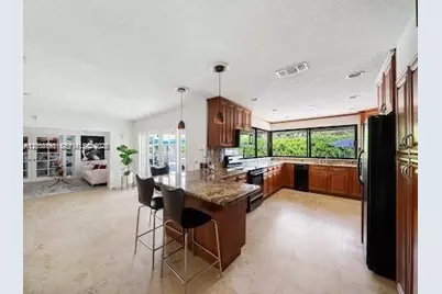 11350 SW 30th St, Miami, FL 33165 - Photo 18