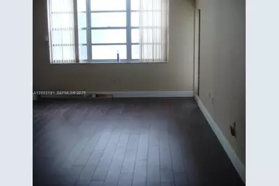 2750 NE 183rd St #2607, Aventura, FL 33160 - Photo 8