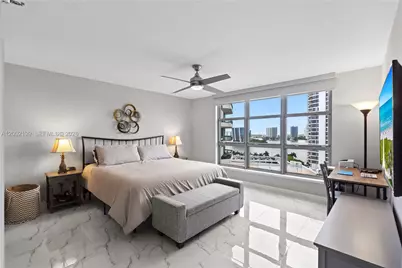3500 Mystic Pointe Dr #1403, Aventura, FL 33180 - Photo 6