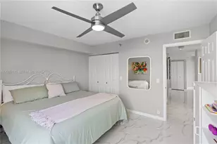 3500 Mystic Pointe Dr, Aventura, FL 33180 - Photo 22