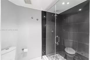 3500 Mystic Pointe Dr, Aventura, FL 33180 - Photo 18