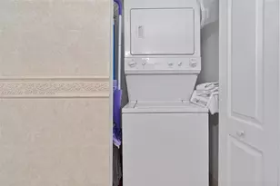 110 Washington Ave, Miami Beach, FL 33139 - Photo 28