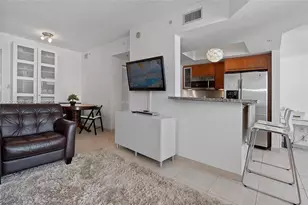 110 Washington Ave, Miami Beach, FL 33139 - Photo 42