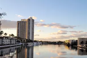 18151 NE 31st Ct, Aventura, FL 33160 - Photo 2