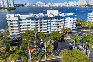 16546 NE 26th Ave, North Miami Beach, FL 33160 - Photo 2