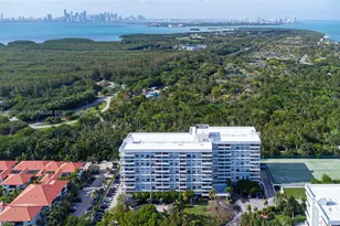 155 Ocean Ln Dr, Key Biscayne, FL 33149 - Photo 8
