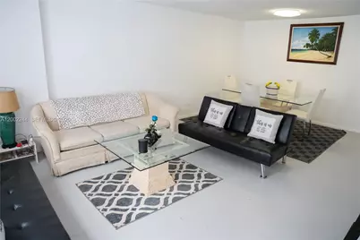 6039 Collins Ave #412, Miami Beach, FL 33140 - Photo 4