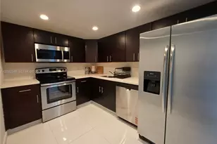1200 NE Miami Gardens Dr, Miami, FL 33179 - Photo 1