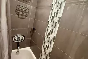 19201 Collins Ave, Sunny Isles Beach, FL 33160 - Photo 4