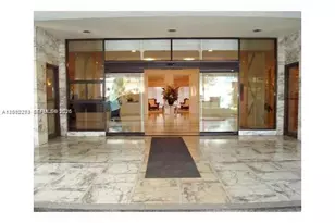 5700 Collins Ave, Miami Beach, FL 33140 - Photo 28