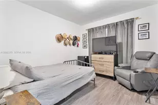 3249 NW 51st St, Miami, FL 33142 - Photo 14