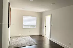 471 NW 32nd Ct, Miami, FL 33125 - Photo 4