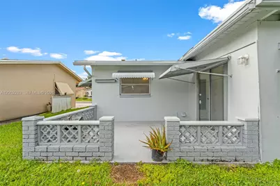 7505 NW 58th St, Tamarac, FL 33321 - Photo 26