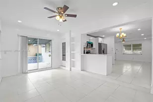 7505 NW 58th St, Tamarac, FL 33321 - Photo 14