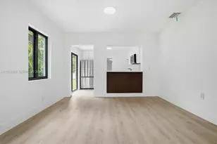 1621 SW 11th Ct, Fort Lauderdale, FL 33312 - Photo 6