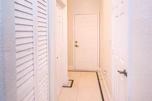 6772 NW 111th Ave, Doral, FL 33178 - Photo 18