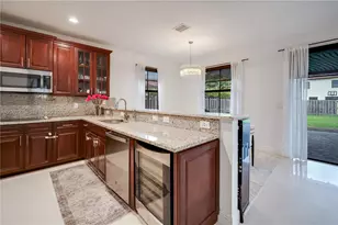 10045 NW 86th Terrace, Doral, FL 33178 - Photo 20