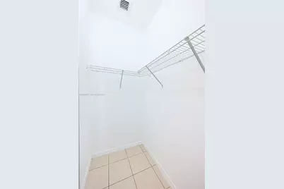 8964 W Flagler St #206, Miami, FL 33174 - Photo 52
