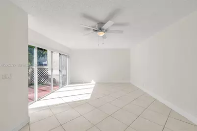 11163 Chandler Dr #11163, Cooper City, FL 33026 - Photo 8