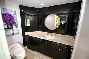 19955 NE 38th Ct, Aventura, FL 33180 - Photo 22