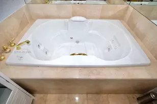 19955 NE 38th Ct, Aventura, FL 33180 - Photo 16