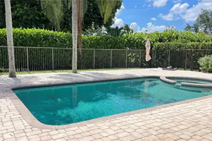 1115 Camellia Cir, Weston, FL 33326 - Photo 32