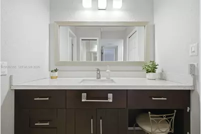 390 Lakeview Dr #102, Weston, FL 33326 - Photo 24