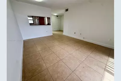 8500 NW 8th St #308, Miami, FL 33126 - Photo 8