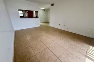 8500 NW 8th St, Miami, FL 33126 - Photo 8