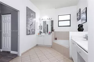 685 SE 37th Pl, Homestead, FL 33033 - Photo 28
