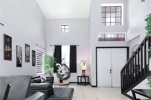 685 SE 37th Pl, Homestead, FL 33033 - Photo 4