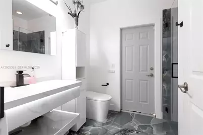 685 SE 37th Pl, Homestead, FL 33033 - Photo 14