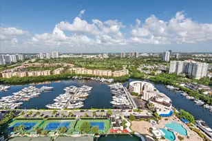 19707 Turnberry Way, Aventura, FL 33180 - Photo 24