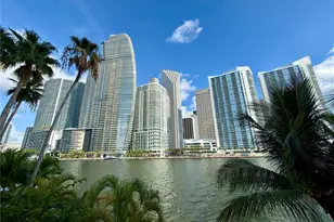 300 S Biscayne Blvd, Miami, FL 33131 - Photo 26