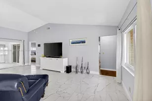 10982 S Greentrail Dr S, Boynton Beach, FL 33436 - Photo 2
