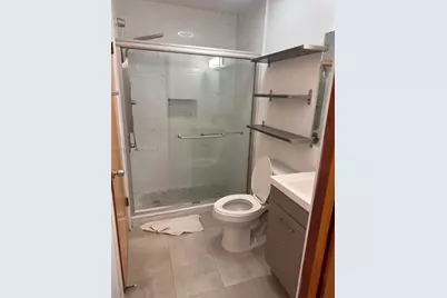 180 Royal Palm Rd #216, Hialeah Gardens, FL 33016 - Photo 12