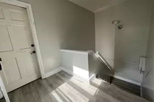 1421 SW 37th Ave, Miami, FL 33145 - Photo 16