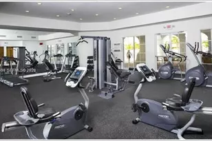 10911 NW 79th St, Doral, FL 33178 - Photo 24
