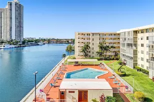 2999 Point E Dr, Aventura, FL 33160 - Photo 24