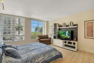 5660 Collins Ave #4B, Miami Beach, FL 33140 - Photo 18