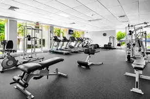 300 Bayview Dr, Sunny Isles Beach, FL 33160 - Photo 34