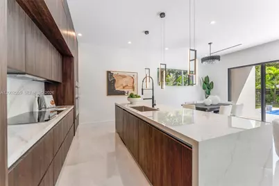 1122 NE 10th Ave #B, Fort Lauderdale, FL 33304 - Photo 10