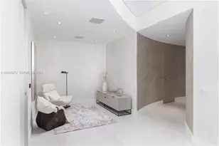 18975 Collins Ave, Sunny Isles Beach, FL 33160 - Photo 10